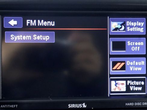 Used 2019 Dodge Grand Caravan SE w/ UConnect Hands-Free Group image 17