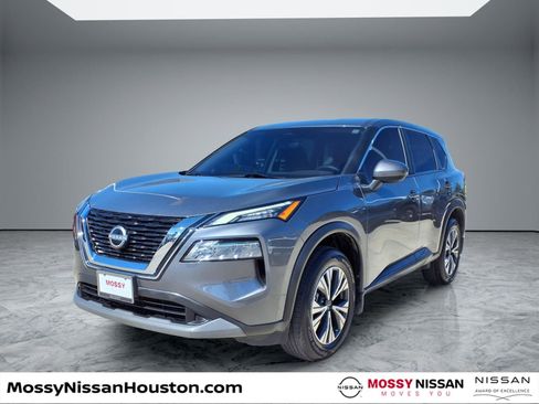 Used 2023 Nissan Rogue SV image 4