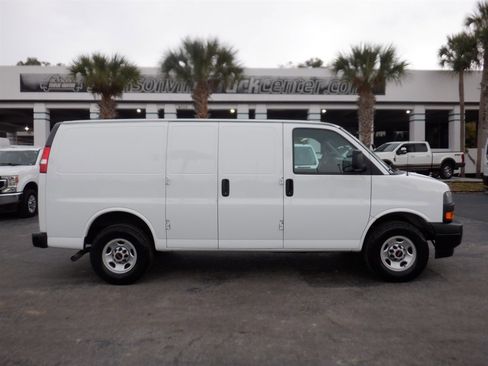 Used 2023 GMC Savana 2500 w/ Driver Convenience Package image 1
