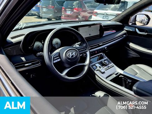 Used 2025 Hyundai Palisade Calligraphy FWD image 12