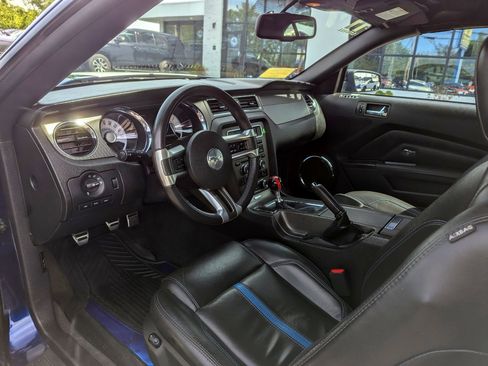 Used 2011 Ford Mustang GT Premium w/ Comfort Pkg image 13