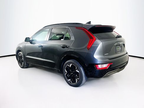 Used 2023 Kia Niro Wind FWD image 5