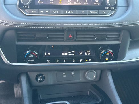 New 2026 Nissan Rogue SV image 30