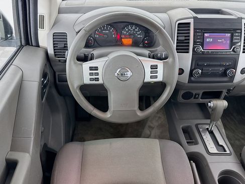 Used 2018 Nissan Frontier S image 16