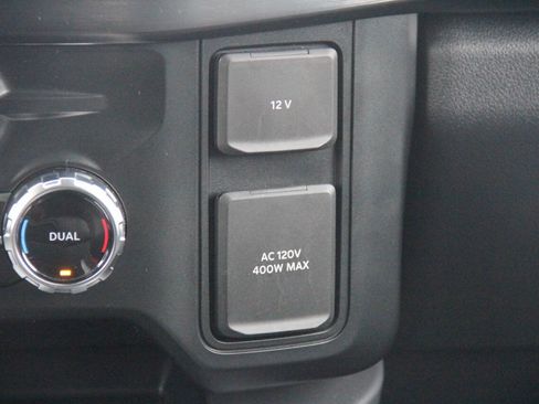 Certified 2025 Ford F350 Lariat w/ Lariat Ultimate Package image 21