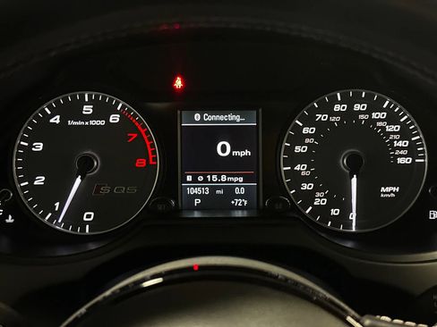 Used 2017 Audi SQ5 Premium Plus w/ Technology Package image 38