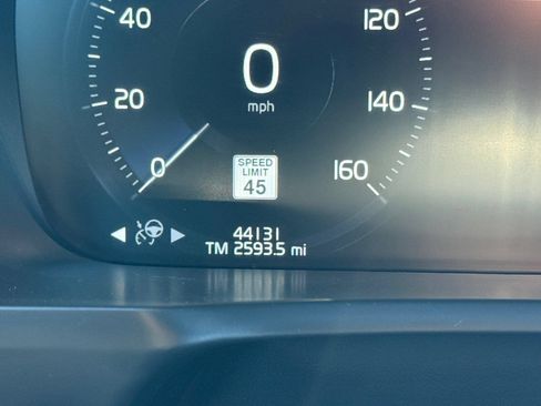 Used 2019 Volvo XC90 T6 R-Design w/ Advanced Package AWD/4WD image 18