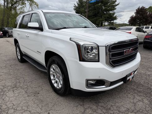 Used 2016 GMC Yukon SLE w/ Convenience Package AWD/4WD image 3