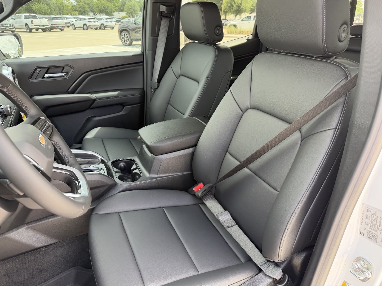 New 2026 Chevrolet Colorado LT w/ LT Convenience Package AWD/4WD image 21
