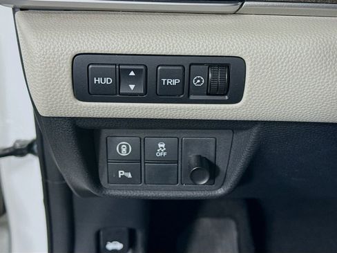 Used 2018 Honda Accord Touring image 20