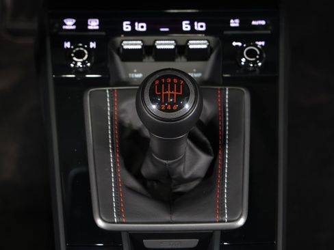 Used 2023 Porsche 911 Carrera GTS w/ Premium Package image 48