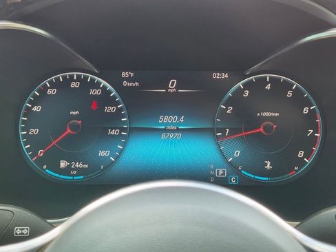 Used 2020 Mercedes-Benz GLC 300 4MATIC image 37