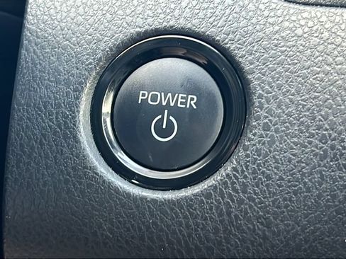 Used 2025 Toyota Camry LE w/ Convenience Package FWD image 22