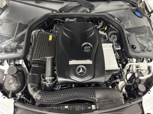 Used 2018 Mercedes-Benz C 300 4MATIC Sedan w/ Premium Package image 35