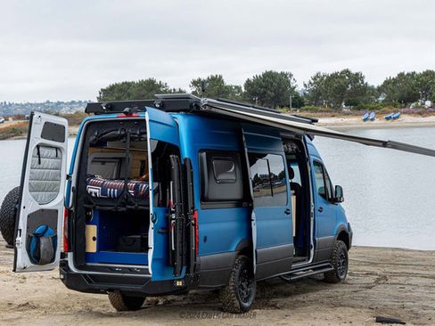 Used 2021 Mercedes-Benz Sprinter 2500 image 15