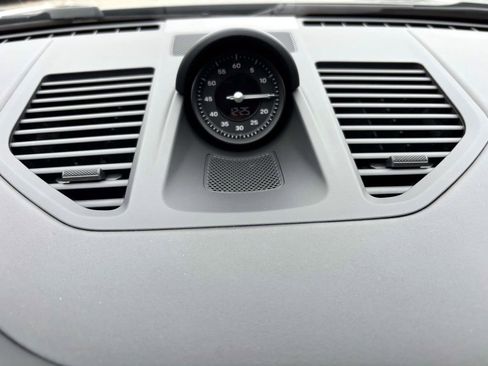 Certified 2022 Porsche 911 Carrera image 35