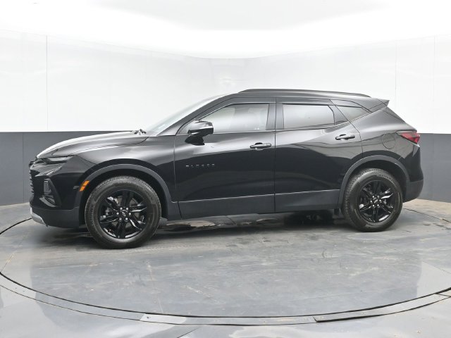 Used 2022 Chevrolet Blazer LT w/ Sound & Technology Package FWD image 11