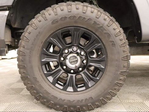 Certified 2021 Ford F250 Lariat image 29