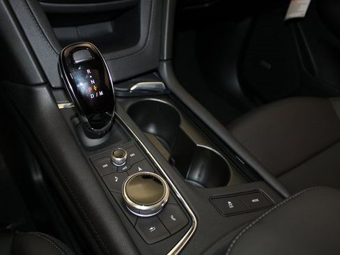 New 2025 Cadillac XT5 Premium Luxury image 18