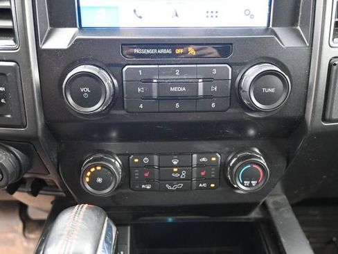 Used 2019 Ford F150 XLT w/ Equipment Group 302A Luxury AWD/4WD image 24