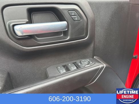 Used 2021 Chevrolet Silverado 1500 Custom image 26