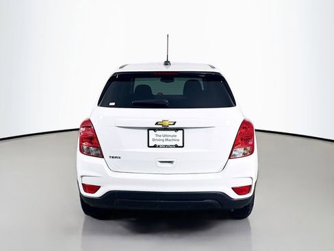 Used 2020 Chevrolet Trax LS w/ Tint and Cruise Package image 6