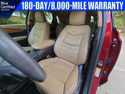 Used 2017 Cadillac XT5 Platinum AWD/4WD image 14
