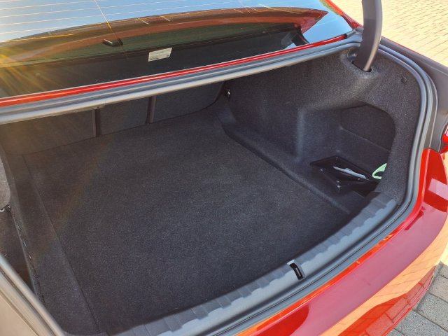 Used 2023 BMW 330i Sedan w/ Premium Package RWD image 8