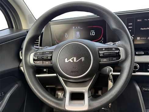 Certified 2023 Kia Sportage LX image 12
