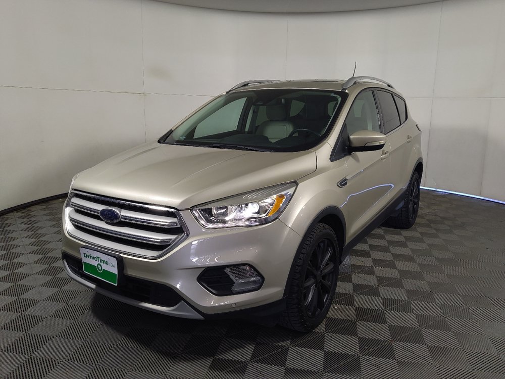 Used 2018 Ford Escape Titanium w/ Ford Safe & Smart Package AWD/4WD image 15