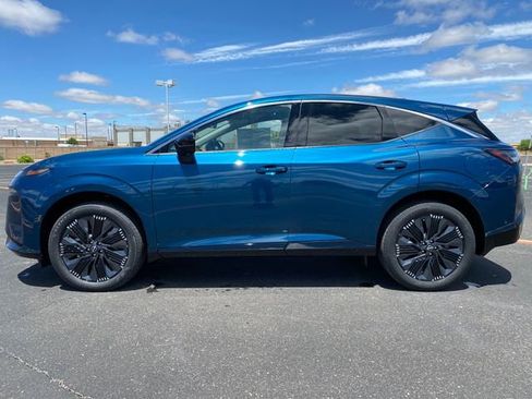 New 2026 Nissan Murano Platinum image 3