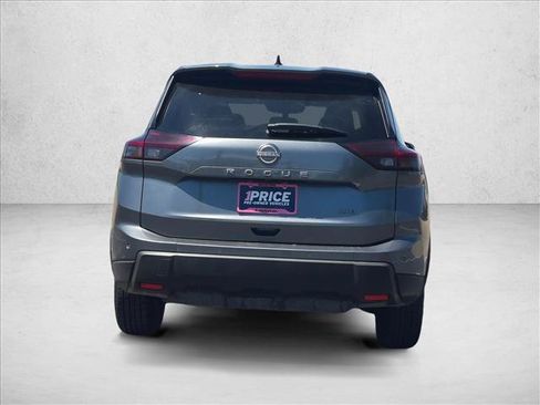 Used 2024 Nissan Rogue S AWD/4WD image 7