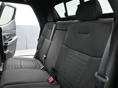 Used 2022 Hyundai Santa Cruz SEL Premium image 15