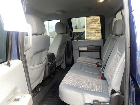 Used 2015 Ford F250 XLT w/ XLT Value Package image 12