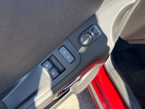 Used 2014 Chevrolet Camaro LT image 11