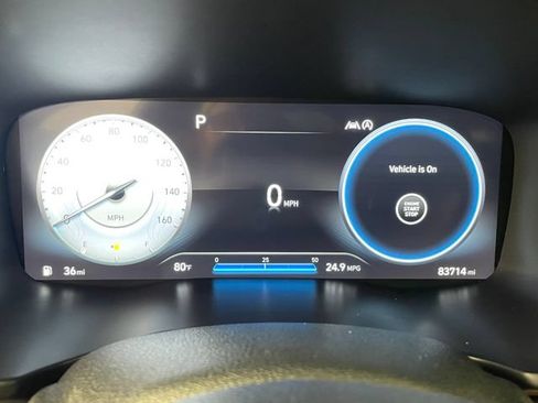 Used 2022 Hyundai Santa Fe Limited w/ Cargo Package AWD/4WD image 5