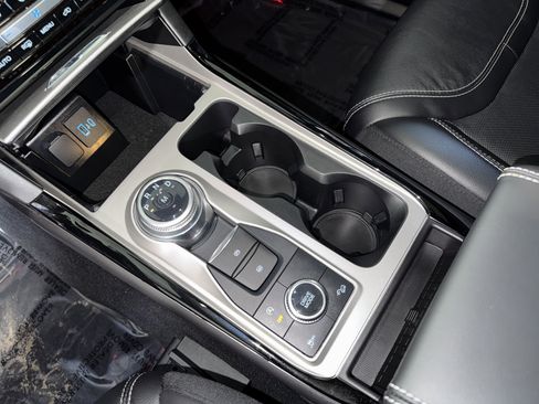 Used 2024 Ford Explorer ST w/ Equipment Group 401A image 29