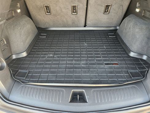 Used 2023 Cadillac XT5 Luxury w/ LPO, Floor Liner Package image 30