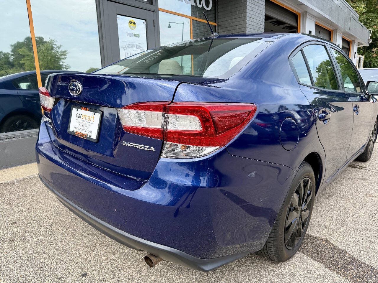 Used 2018 Subaru Impreza 2.0i AWD/4WD image 9