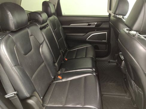 Used 2022 Kia Telluride LX AWD/4WD image 19