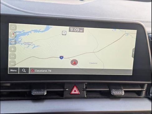 Used 2025 Kia Sportage EX image 14