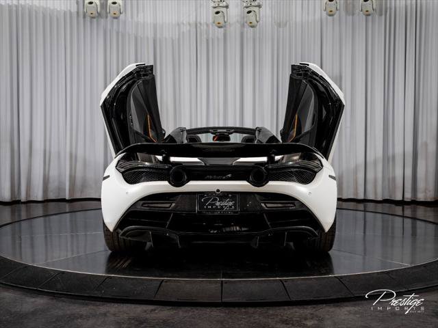 Used 2020 McLaren 720S Performance RWD image 23