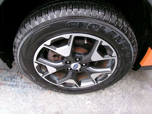 Used 2018 Subaru Crosstrek 2.0i Premium image 7