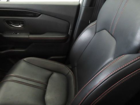 Used 2023 Honda Pilot TrailSport image 22