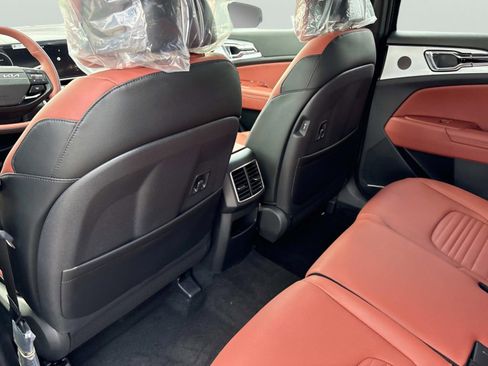 New 2026 Kia Sportage SX image 16