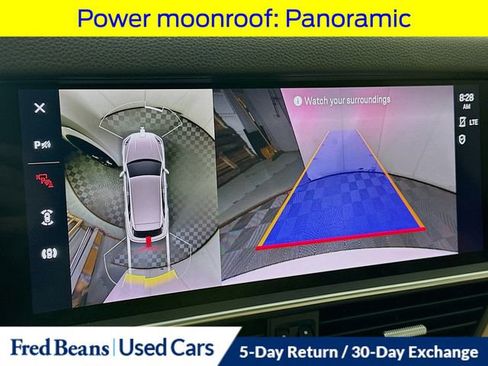 Used 2023 Porsche Cayenne Platinum Edition image 17