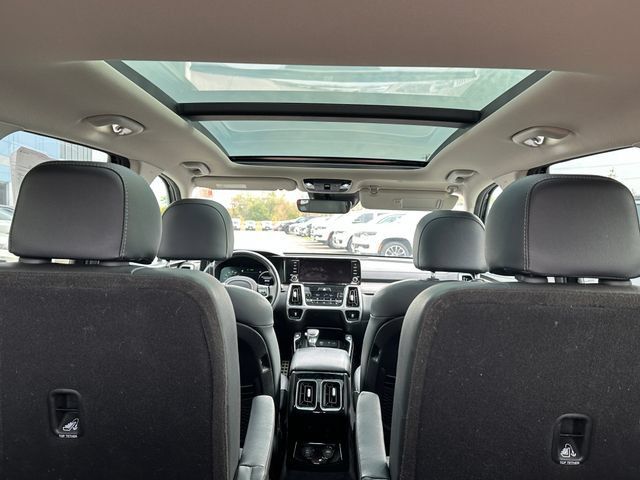 Used 2021 Kia Sorento SX Prestige AWD/4WD image 11
