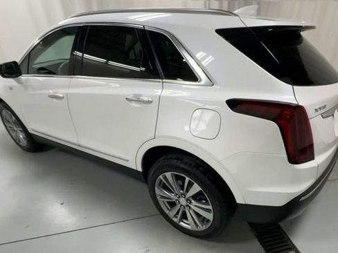 Certified 2024 Cadillac XT5 Premium Luxury FWD image 6