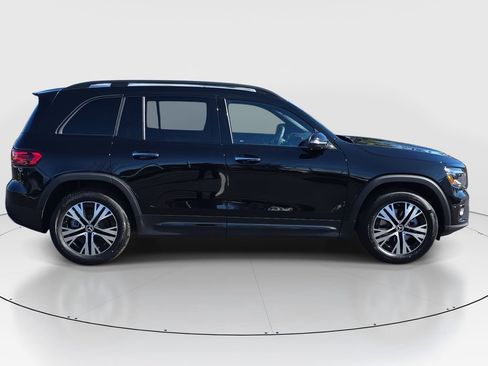 New 2026 Mercedes-Benz GLB 250 image 4