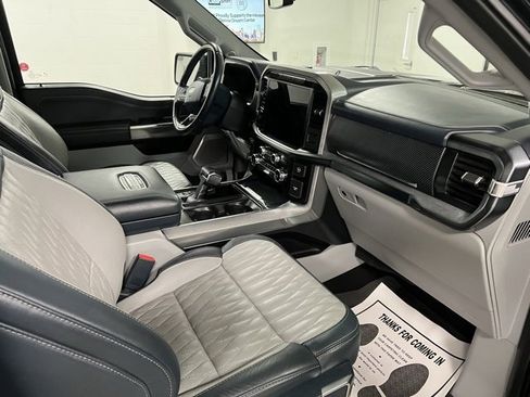 Used 2023 Ford F150 Limited image 54